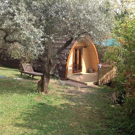 Igloo Garden Lake Soiano Del Lago Bagian luar foto